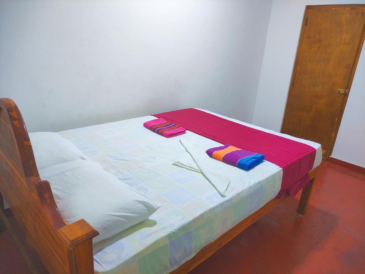 Deer Garden Guest Otel Polonnaruwa Dış mekan fotoğraf