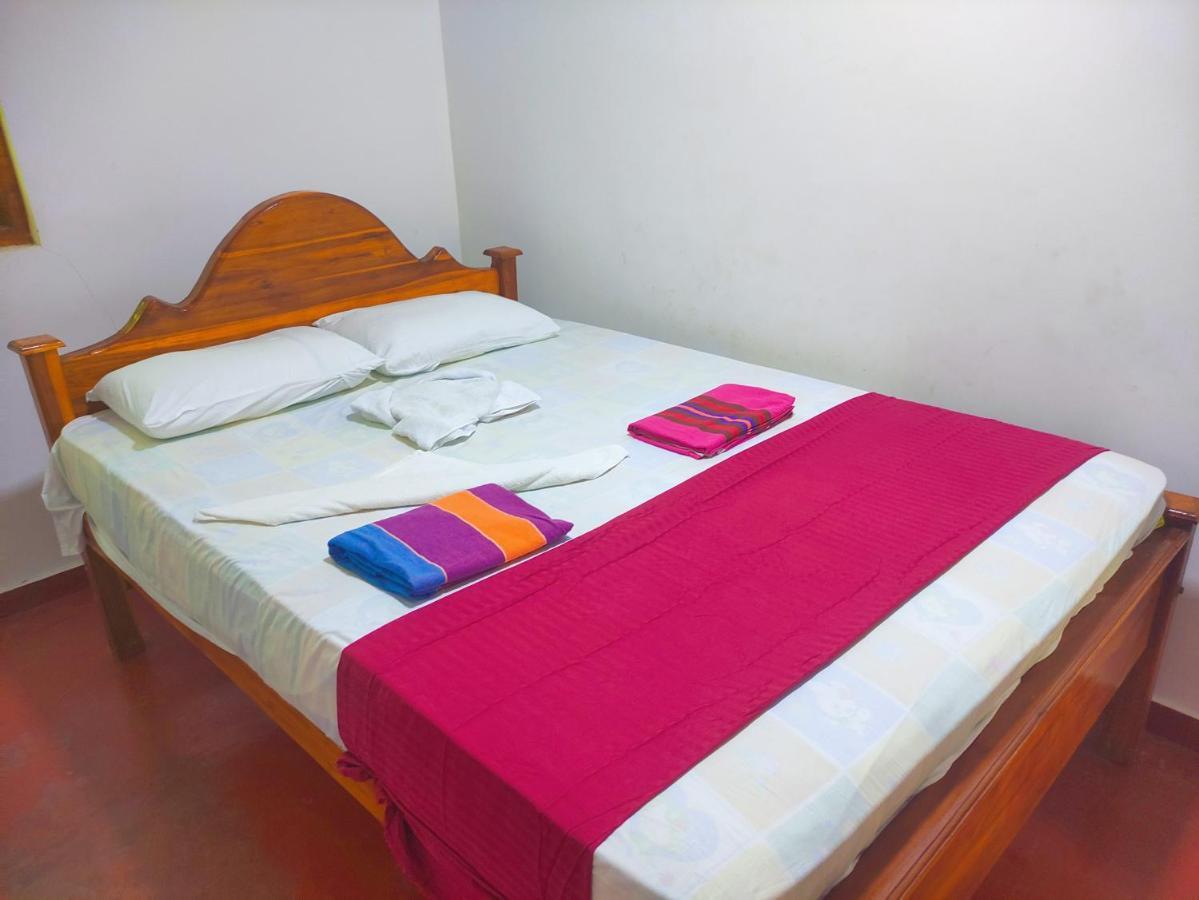 Deer Garden Guest Otel Polonnaruwa Dış mekan fotoğraf