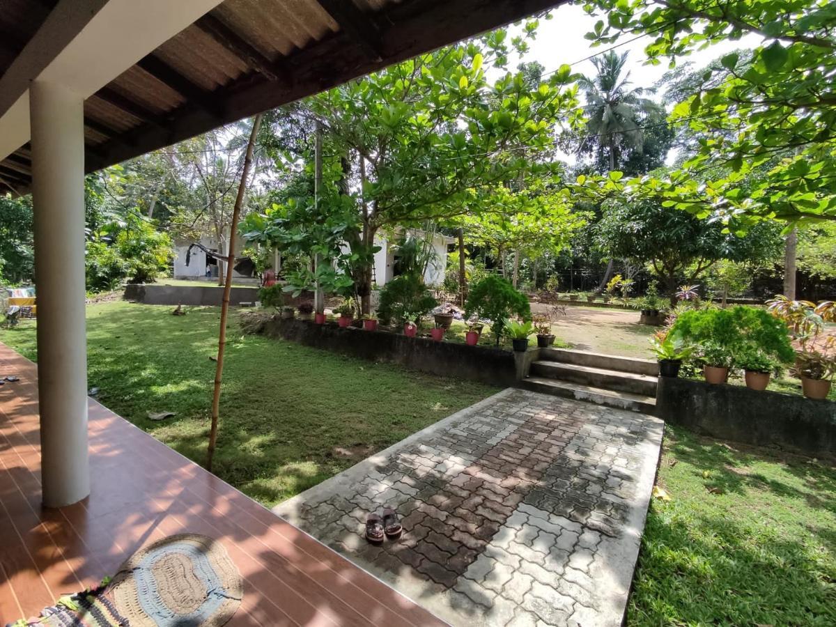 Deer Garden Guest Otel Polonnaruwa Dış mekan fotoğraf
